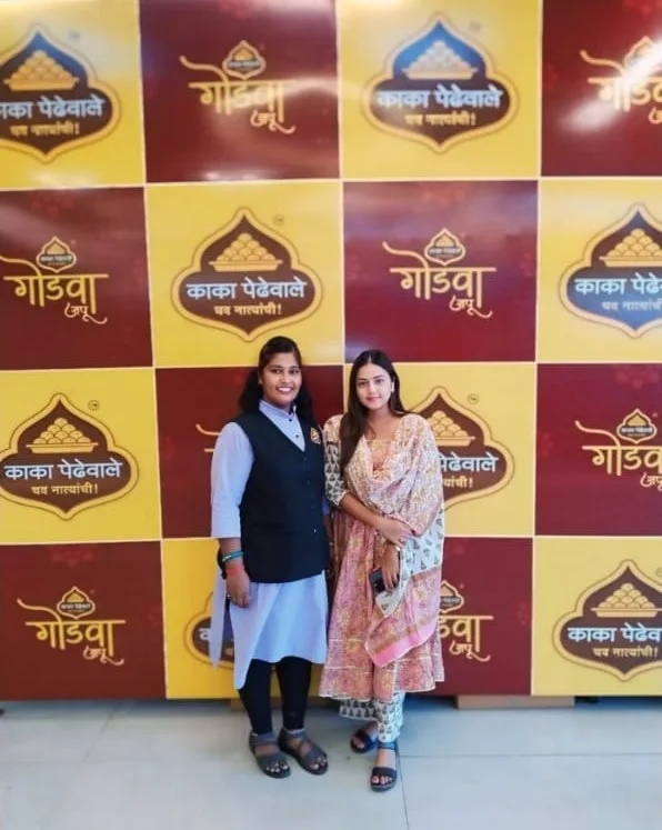 Celebrity visiting Kaka Pedhewale