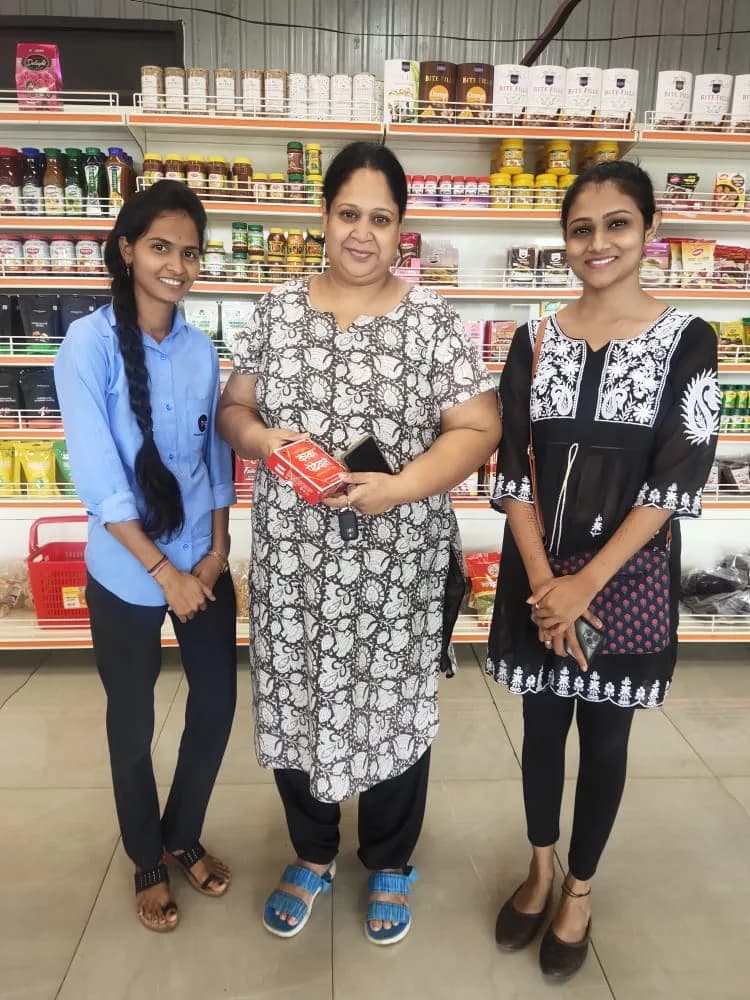 Celebrity visiting Kaka Pedhewale
